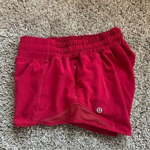 Lululemon Shorts
Hotty Hot
Low Rise
2.5 Inseam
Dark Red